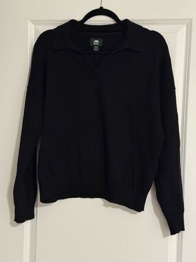 Roots Soft V-Neck Sweater with Collar